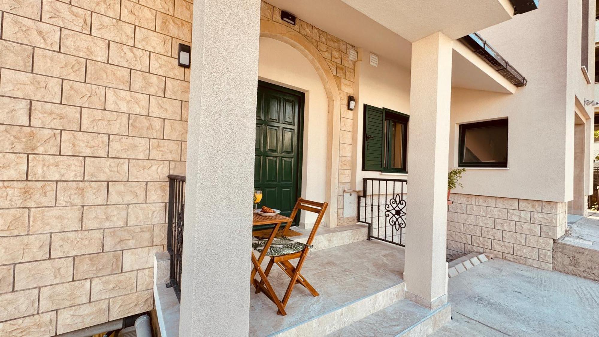 Onix Apartment Split Kültér fotó